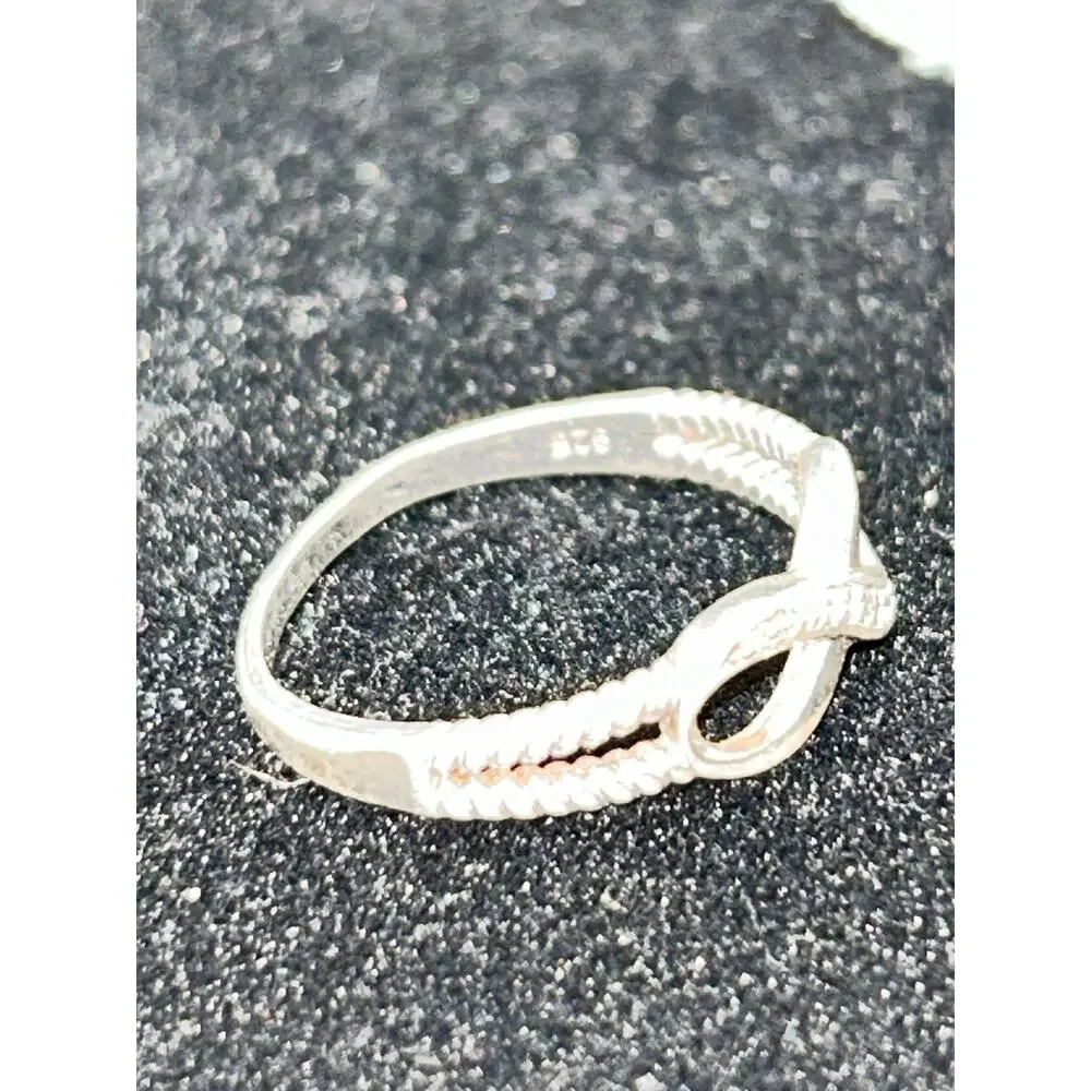 925 Sterling Silver Infinity Rope Cable Ring with Pavé CZ Accents Size 8.25